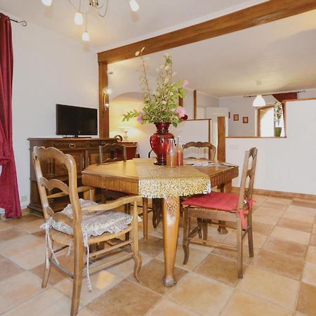 2 Bedroom Nice Apartment In Les Salles-Du-Gardon Soustelle Eksteriør bilde