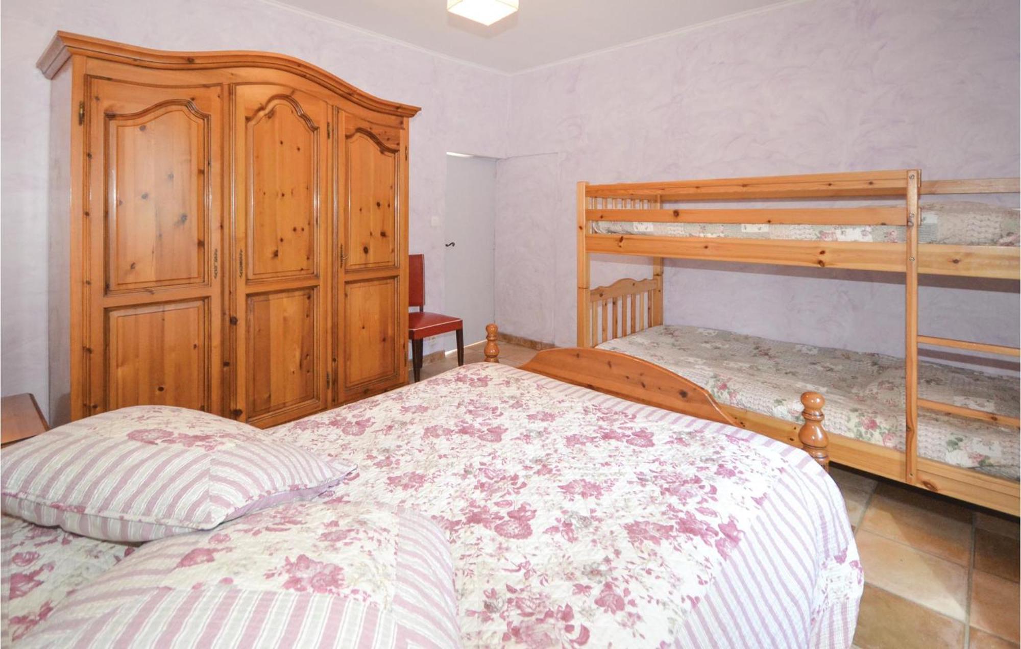 2 Bedroom Nice Apartment In Les Salles-Du-Gardon Soustelle Eksteriør bilde