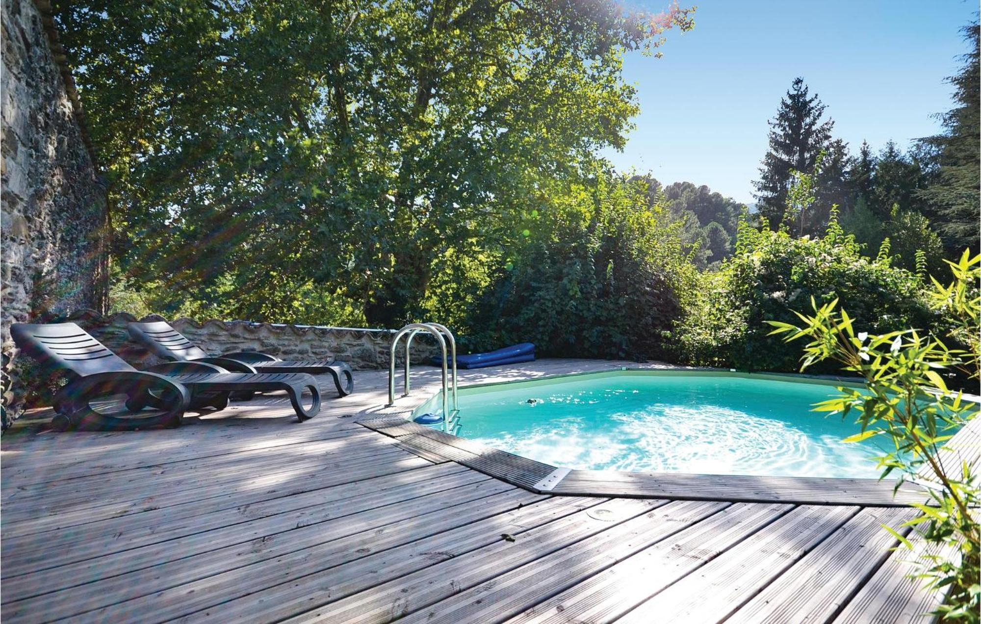 2 Bedroom Nice Apartment In Les Salles-Du-Gardon Soustelle Eksteriør bilde